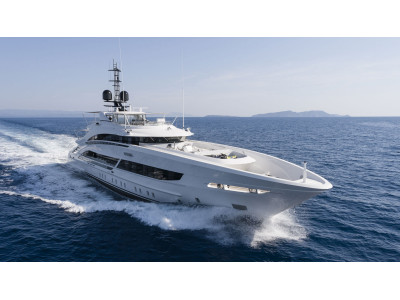 Стальная Яхта Heesen 50 м  
