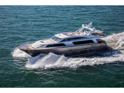 Яхта Van der Valk 26 м 